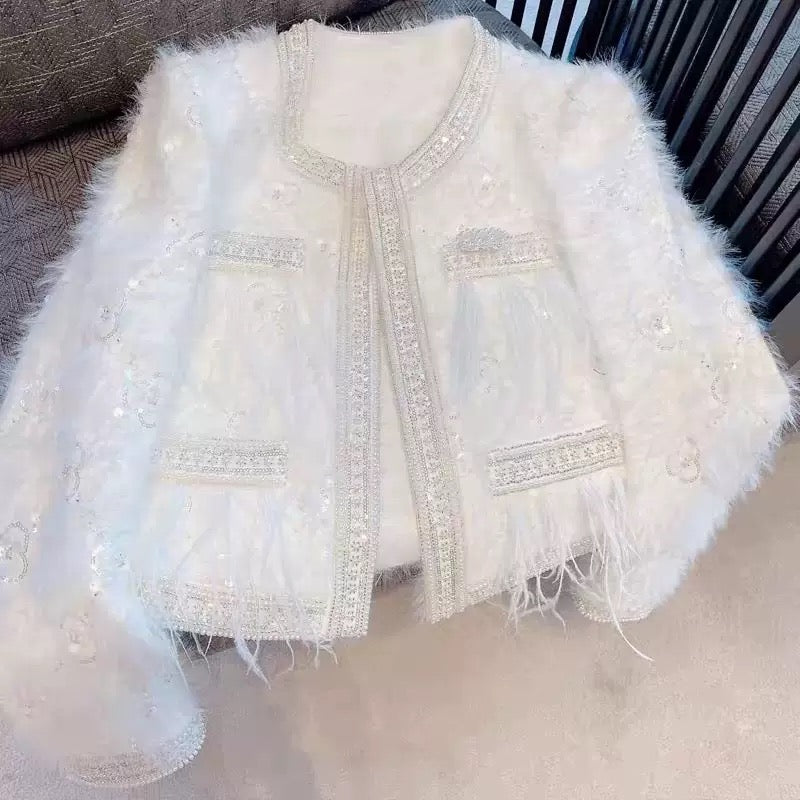 화이트 모헤어 수술 펄 퍼 자켓